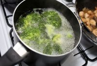 14 Teknik Memasak Makanan Ala Chef